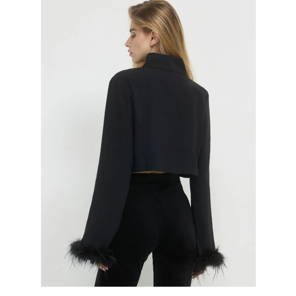 Klesis feather cuff crop button down - Picture 2 of 9